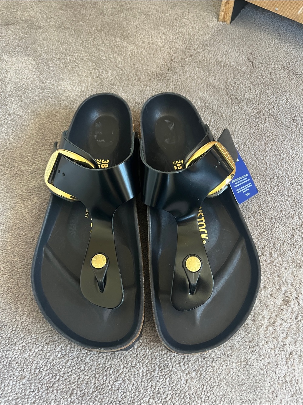 Birkenstock Gizeh Big Buckle
Natural Leather Patent